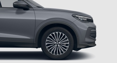 VW Tiguan 1.5 eTSI Limited (pohľad do interiéru)