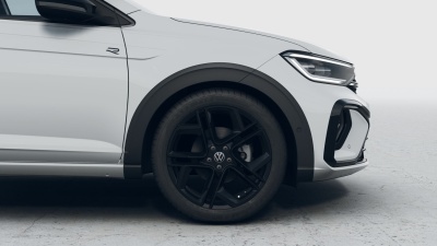 VW Taigo 1.5 TSI R-Line Limited (pohľad do interiéru)