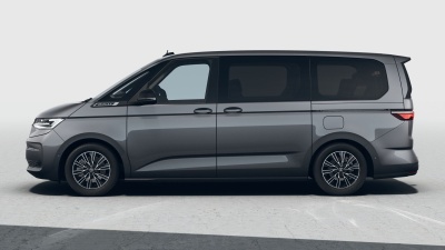 VW Multivan Bulli Long 2.0 TDI (pohľad zboku)