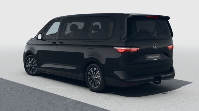 VW Multivan Bulli Long 2.0 TDI (pohľad zozadu)