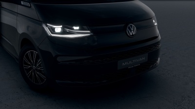 VW Multivan Bulli Long 2.0 TDI (pohľad do interiéru)
