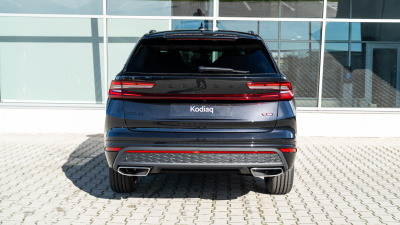 Škoda Kodiaq 2.0 TSI RS 4x4 (pohľad spredu)