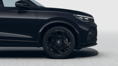 VW Tiguan 2.0 TSI R-Line Limited (pohľad do interiéru)