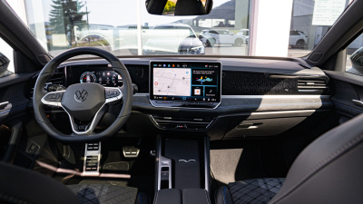 VW Passat Variant 2.0 TDI R-Line Limited 4x4