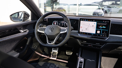 VW Passat Variant 2.0 TDI R-Line Limited 4x4