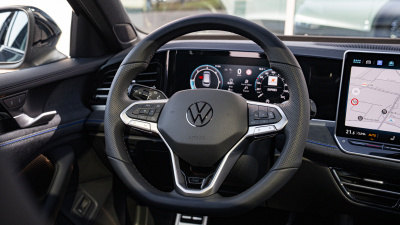 VW Passat Variant 2.0 TDI R-Line Limited 4x4