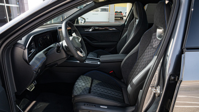 VW Passat Variant 2.0 TDI R-Line Limited 4x4