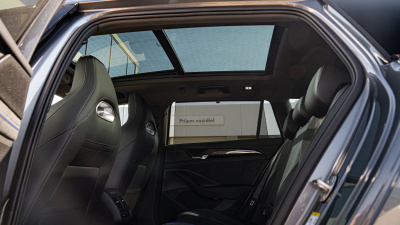 VW Passat Variant 2.0 TDI R-Line Limited 4x4