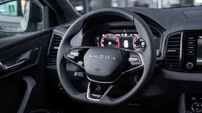 Škoda Karoq 1.5 TSI Sportline (pohľad do interiéru)