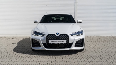 BMW 420d xDrive Gran Coupé (pohľad do interiéru)