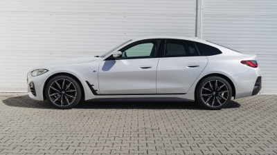 BMW 420d xDrive Gran Coupé (pohľad zozadu)