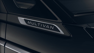 VW Multivan Style Long 1.5 TSI eHybrid 4x4 (pohľad do interiéru)