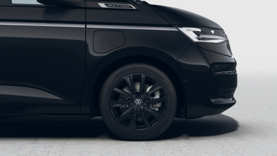 VW Multivan Style Long 1.5 TSI eHybrid 4x4 (pohľad spredu)