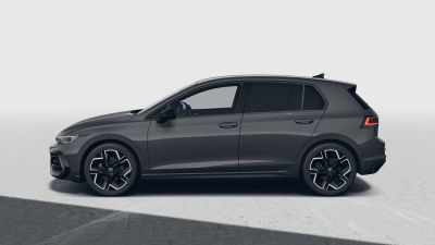 VW Golf 1.5 eTSI R-Line Limited (pohľad zboku)