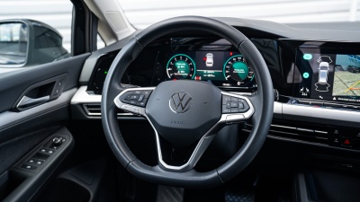 Volkswagen Golf Variant 1.5 eTSI 