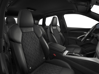 AUDI Q5 2.0 TDI Quattro (pohľad do interiéru)