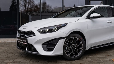 Kia ProCeed 1.5 T-GDi GT-Line (pohľad do interiéru)