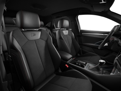 AUDI Q3 Sportback 2.0 TFSI Quattro Sport Edition (pohľad do interiéru)