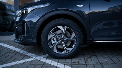 Kia XCeed 1.0 T-GDi Silver (pohľad do interiéru)