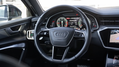AUDI A6 limousine
