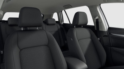 VW Golf Variant 1.5 TSI (pohľad do interiéru)