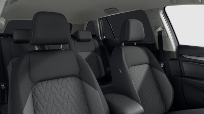 VW Golf Variant 2.0 TDI Limited (pohľad do interiéru)