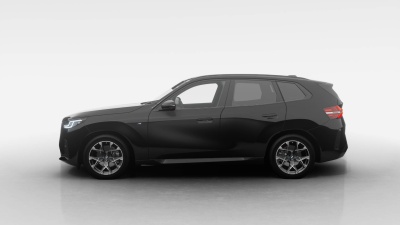 BMW X3 20 xDrive (pohľad zozadu)