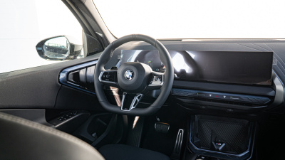 BMW X3 20 xDrive (pohľad do interiéru)