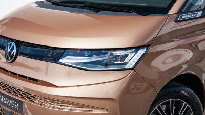 VW Multivan Bulli Long 2.0 TDI (pohľad do interiéru)