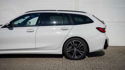 BMW 320d xDrive Touring