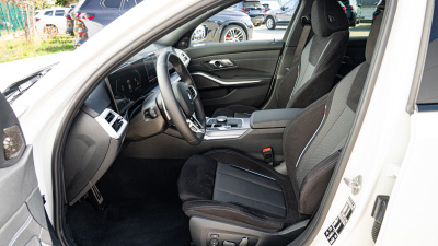 BMW 320d xDrive Touring