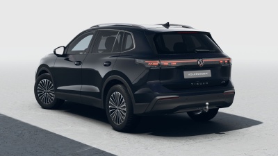 VW Tiguan 1.5 eTSI Limited (pohľad zozadu)