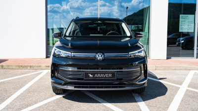VW Tiguan 1.5 eTSI Limited (pohľad zboku)