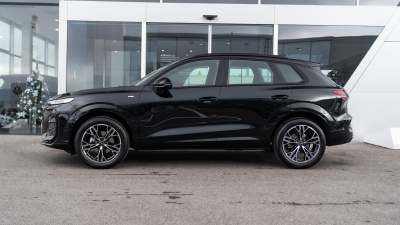 AUDI Q3 SUV 1.5 TFSI (pohľad zozadu)