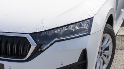 Škoda Octavia 1.5 TSI Drive 130 (pohľad spredu)