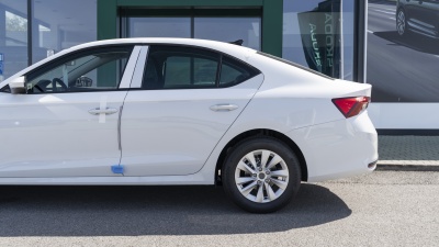 Škoda Octavia 1.5 TSI Drive 130 (pohľad do interiéru)