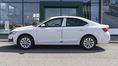 Škoda Octavia 1.5 TSI Drive 130 (pohľad do interiéru)