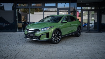 Kia XCeed 1.5 T-GDi Gold (základný pohľad)