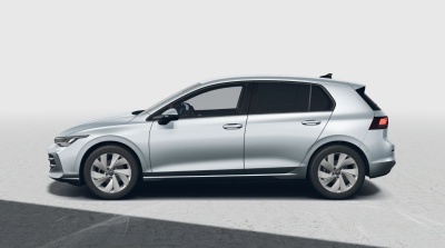 VW Golf 1.5 eTSI Limited (pohľad zboku)