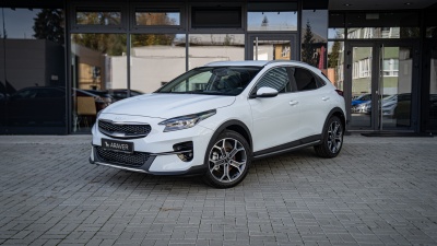Kia XCeed 1.5 T-GDi Gold (základný pohľad)