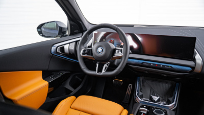 BMW X3 30e xDrive (pohľad do interiéru)