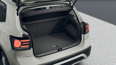 VW T-Cross 1.5 TSI Limited (pohľad do interiéru)