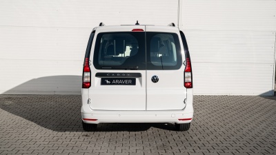 VW Caddy Basis Maxi 2.0 TDI (pohľad do interiéru)