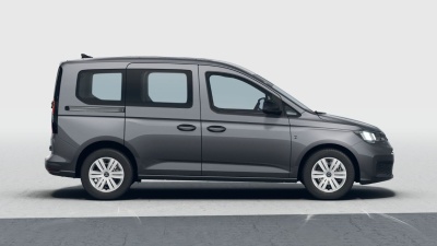 VW Caddy Basis 1.5 TSI (pohľad spredu)
