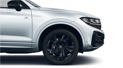 VW Touareg 3.0 TDI R-Line Limited (pohľad do interiéru)