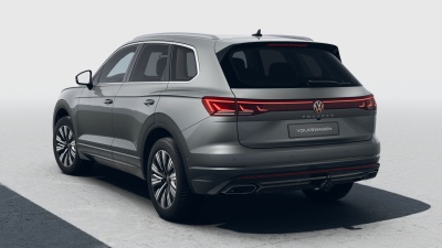 VW Touareg 3.0 TDI Elegance Limited (pohľad zozadu)