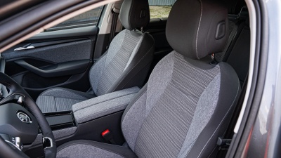 Škoda Superb Combi 2.0 TDI Selection