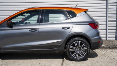 SEAT Arona 1.0 TSI Xcelence (pohľad do interiéru)