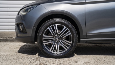 SEAT Arona 1.0 TSI Xcelence (pohľad do interiéru)