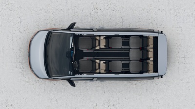 VW Multivan Bulli 2.0 TDI (pohľad do interiéru)